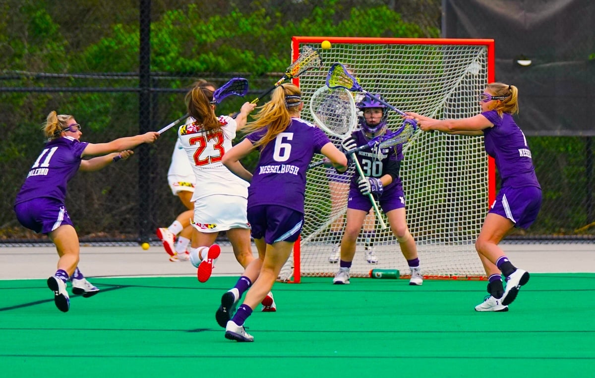 A game of women's lacrosse